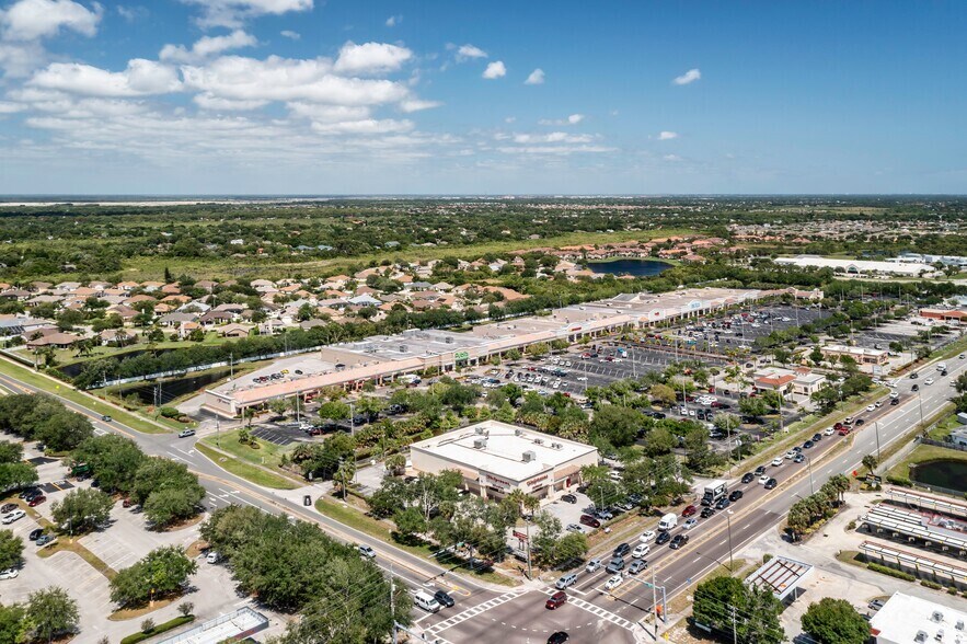 More Photos Of 4100 N Wickham Rd, Melbourne Unknown For Lease