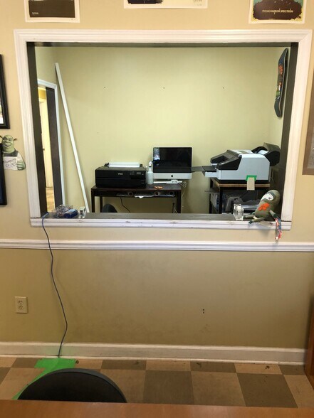 More Photos Of 302 Alabama St, Auburn Flex For Lease