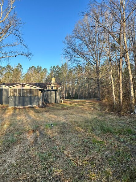 More Photos Of 1030 Dry Branch Rd, Hopkins General Retail For Sale