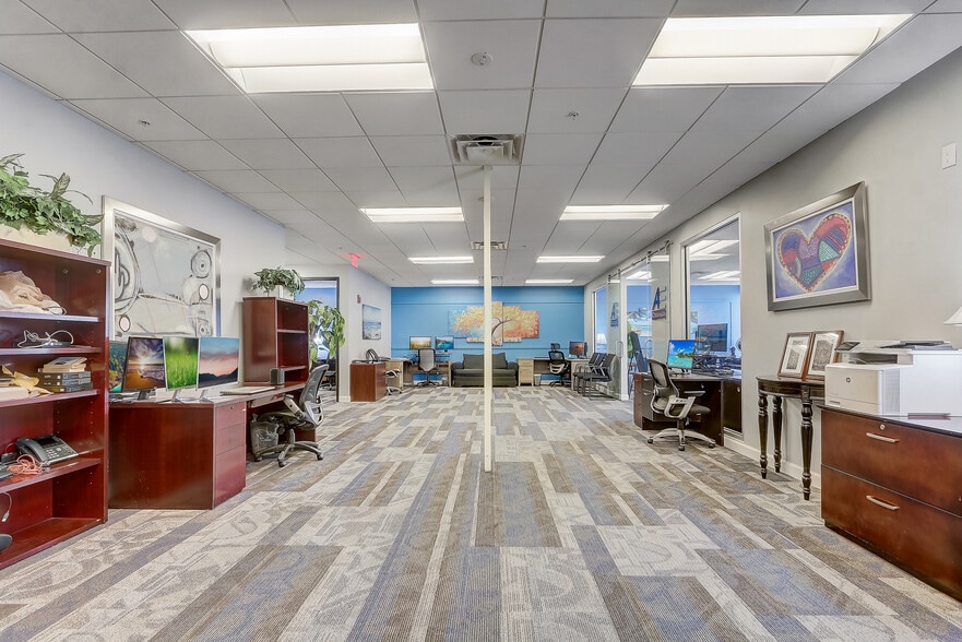 More Photos Of 121-189 S Orange Ave, Orlando Office Residential For Sale