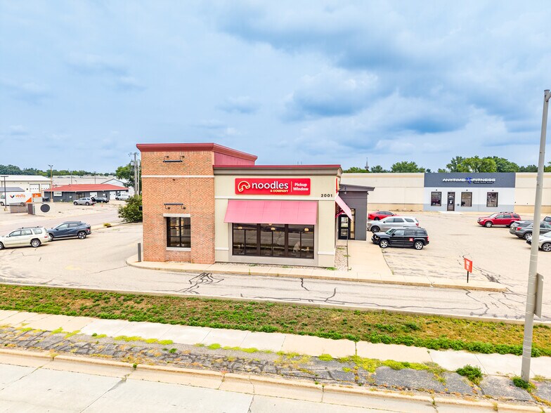 Primary Photo Of 2001 8th St S, Wisconsin Rapids Freestanding For Sale