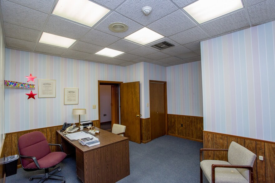 More Photos Of 329 Lincoln Hwy, Fairless Hills Warehouse For Sale