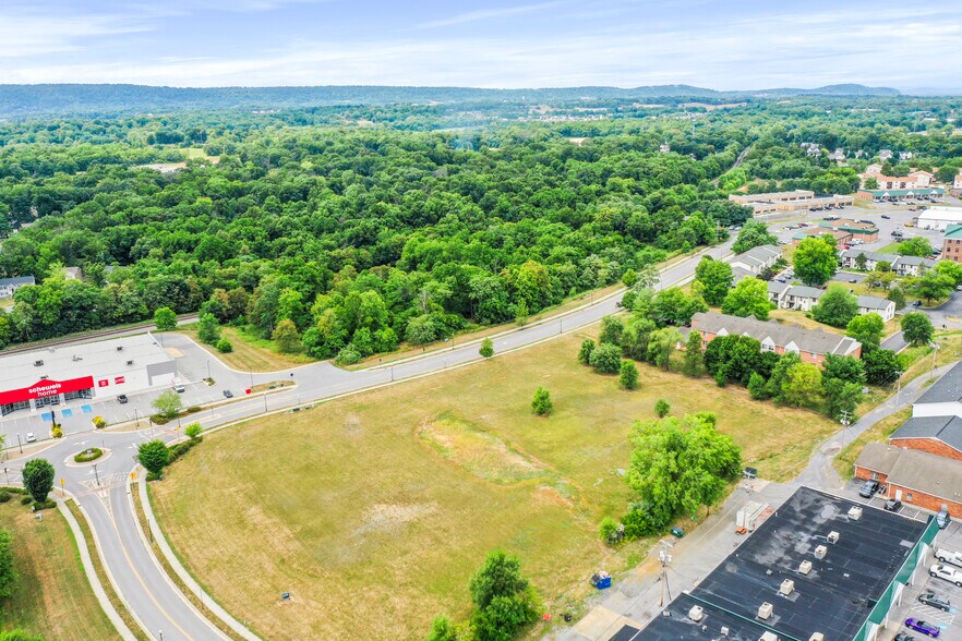 More Photos Of Lutz Ave @ Meridian Pky, Martinsburg Land For Sale
