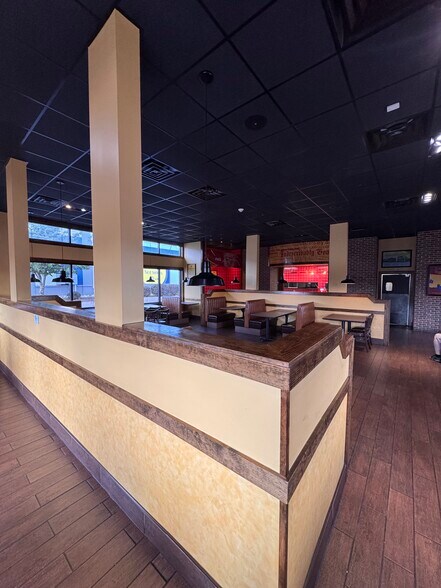 More Photos Of 2502 Battleground Ave, Greensboro Fast Food For Lease