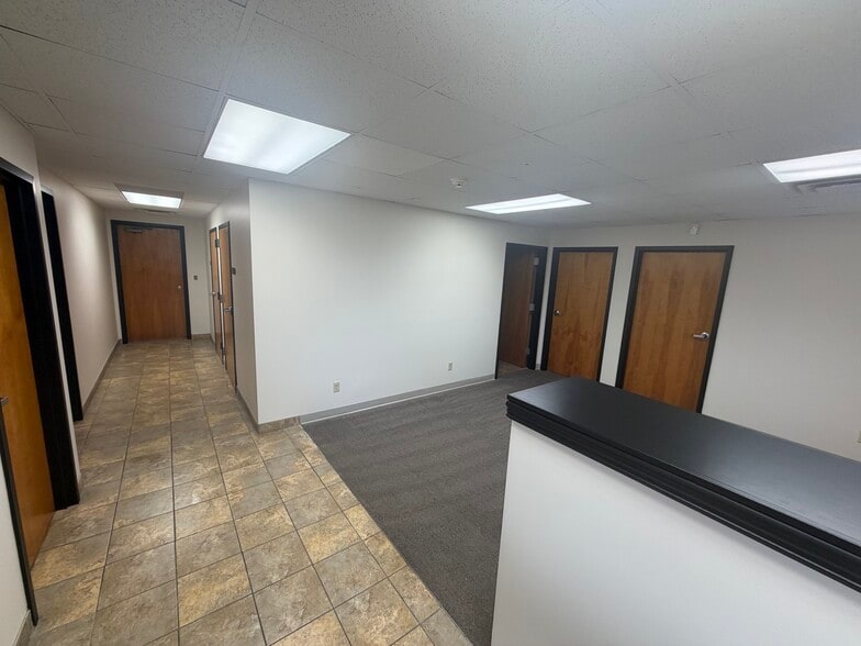 More Photos Of 111 Capital Ct, Nicholasville Industrial For Sale