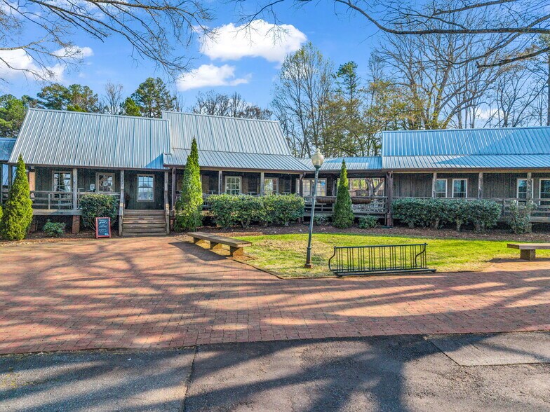 More Photos Of 192 Fashion Cir, Rutherfordton General Retail For Sale