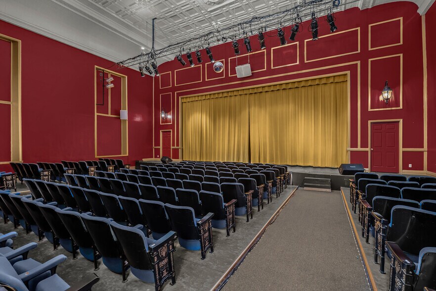 More Photos Of 11 E Broadway, Salem Theater Concert Hall For Sale
