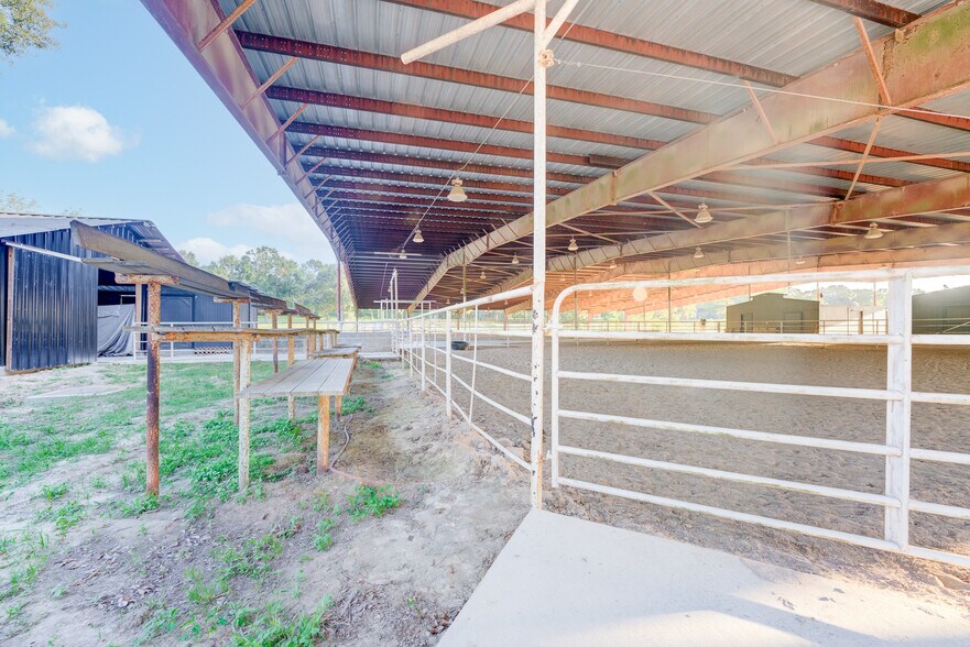 More Photos Of 19323 Belleau Wood Dr, Humble Flex For Sale