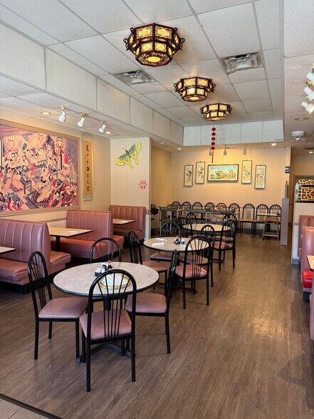 More Photos Of 4141 Clemson Blvd, Anderson Restaurant For Sale