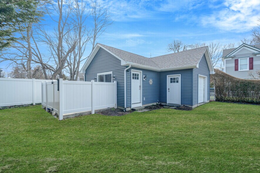 More Photos Of , Greenport Multifamily For Sale