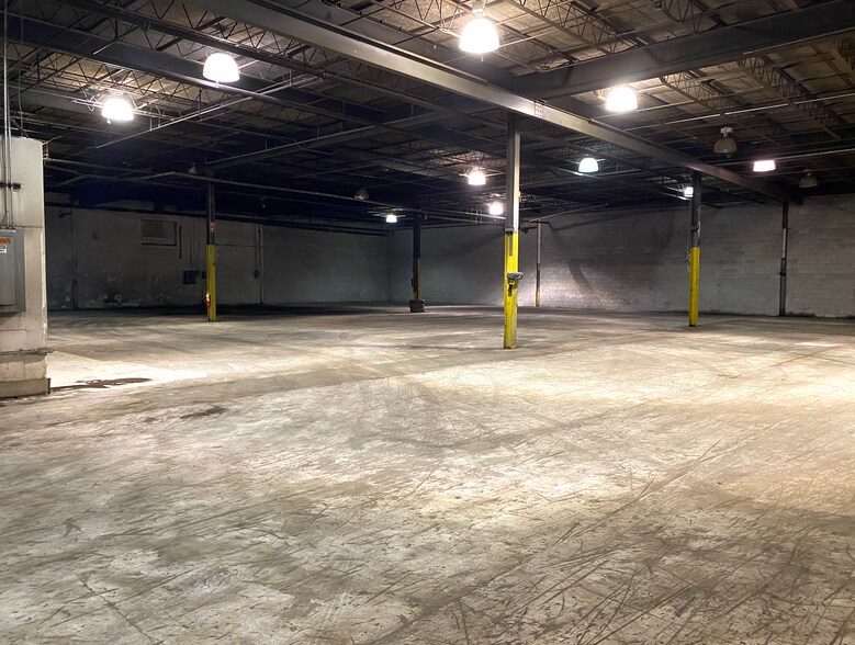 More Photos Of 7468 Jonesboro Rd, Jonesboro Warehouse For Sale