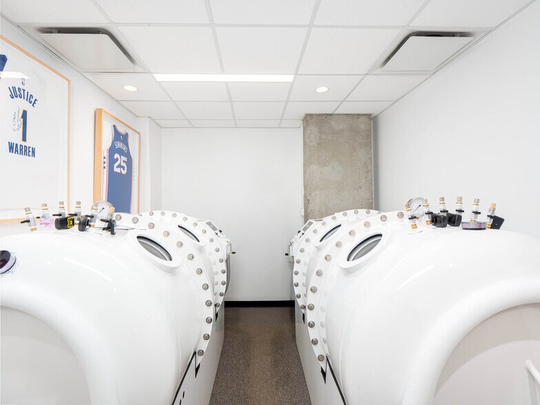 More Photos Of 360 E 72nd St, New York Apartments For Sale