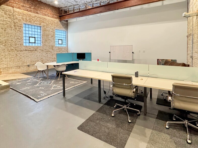 More Photos Of 206 Lafayette St, Washington General Retail For Sale