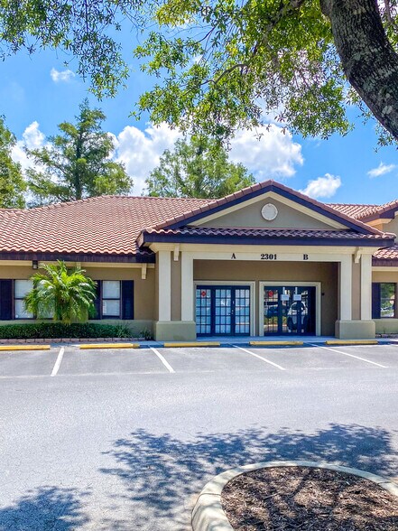 More Photos Of 2301 60th St, Bradenton Medical For Lease