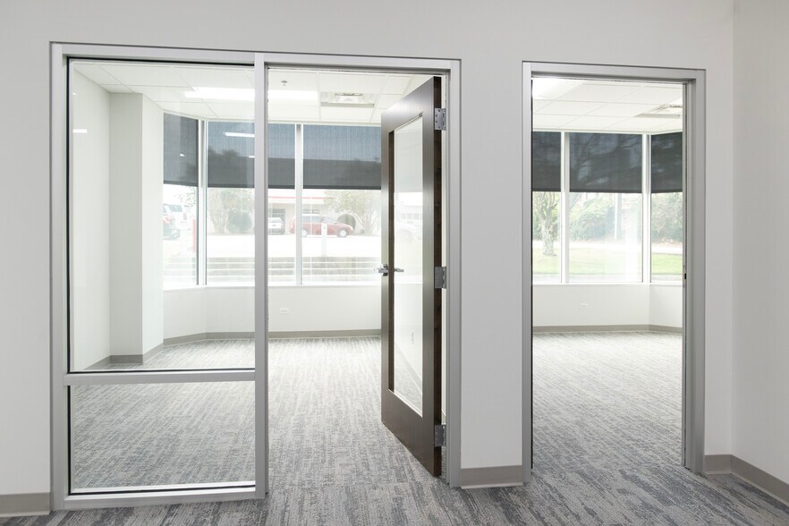 More Photos Of 101 N Pine St, Spartanburg Office For Lease