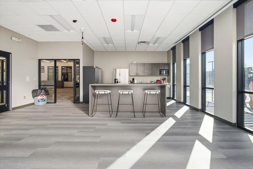 More Photos Of 490 N Lansing Ave, Tulsa Sports And Entertainment For Lease