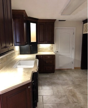 More Photos Of 809 Professional Pl W, Chesapeake Light Manufacturing For Sale