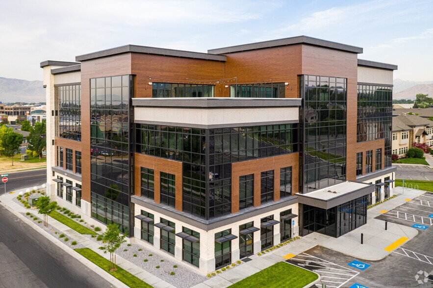 More Photos Of 139 N Hunter Grove Ln, Lehi Office For Lease