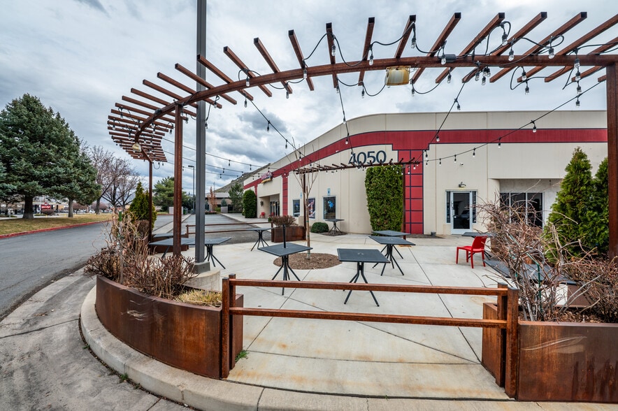 More Photos Of 4050 S McCarran Blvd, Reno Warehouse For Sale