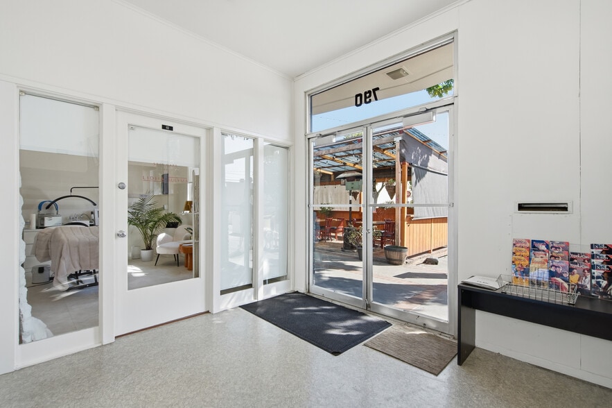 More Photos Of 790 Laurel St, San Carlos Office For Sale