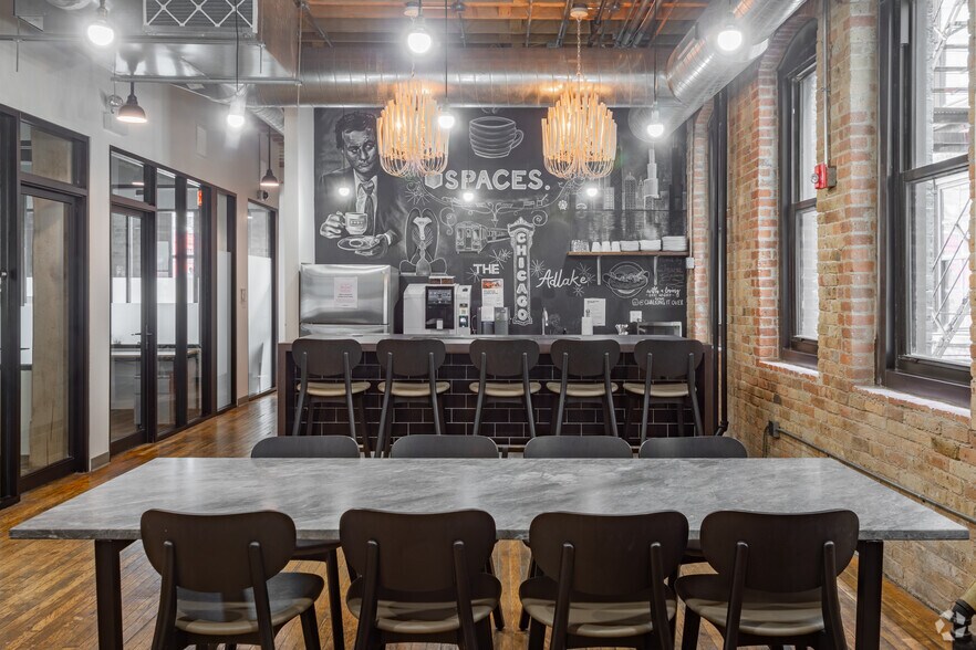 More Photos Of 320 W Ohio St, Chicago Coworking Space