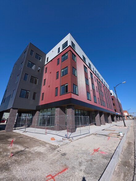 More Photos Of 450 S Park Ave, Buffalo Storefront Retail Residential For Lease