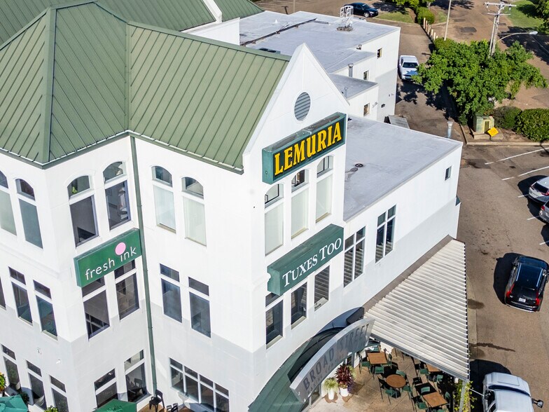 More Photos Of 4465 Interstate 55 N, Jackson General Retail For Lease