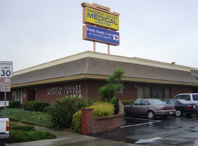 More Photos Of 1300 W 155th St, Gardena Medical For Sale