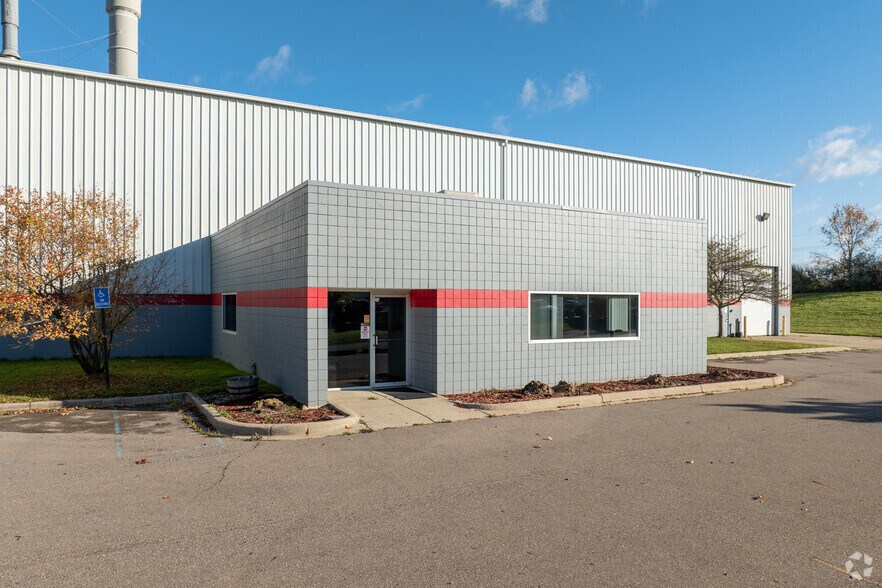 More Photos Of 1200 Durant Dr, Howell Manufacturing For Sale