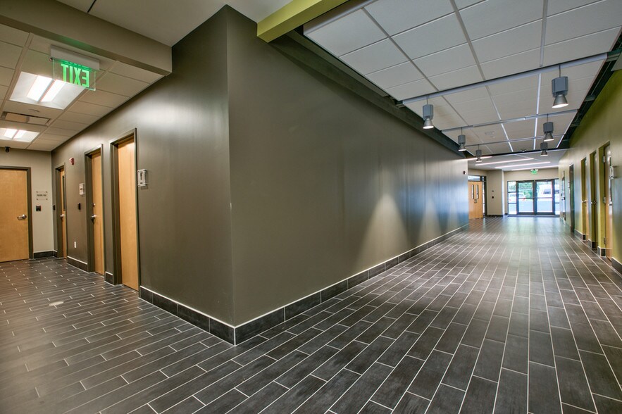 More Photos Of 3717 Apalachee Pky, Tallahassee Loft Creative Space For Lease