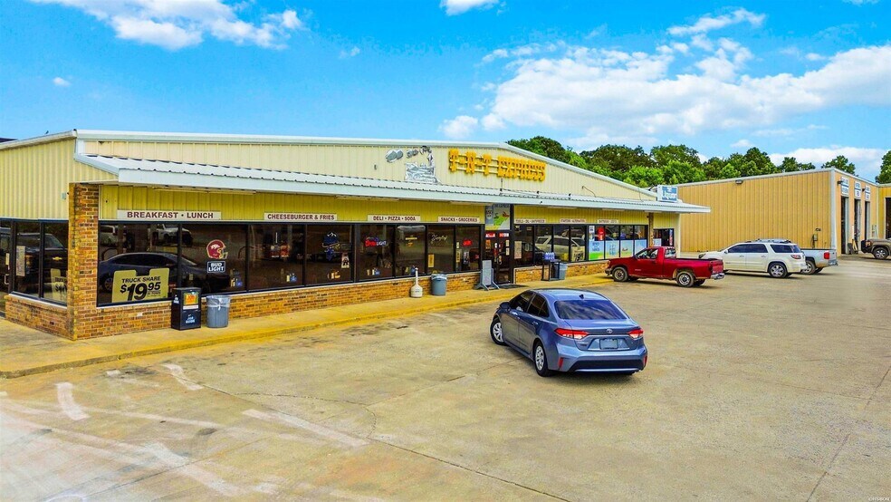 More Photos Of 1190 S Highway 59, Decatur Convenience Store For Sale