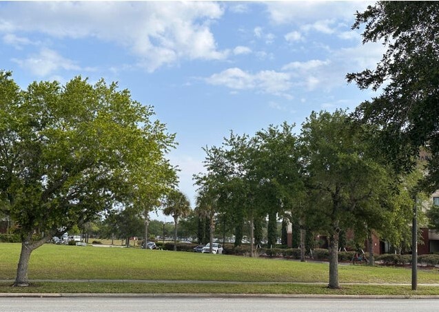 Primary Photo Of Lantern St & Hutchinson Park Dr, Jacksonville Land For Sale