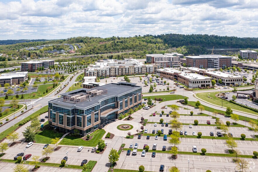 More Photos Of 4000 Town Center, Canonsburg Office For Lease