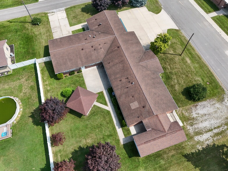 More Photos Of 200 S 4th St, Kawkawlin Assisted Living For Sale