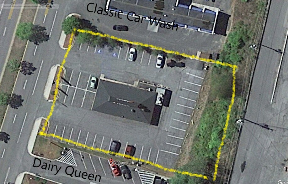 More Photos Of 1310 W Industrial Blvd, Cumberland Fast Food For Sale