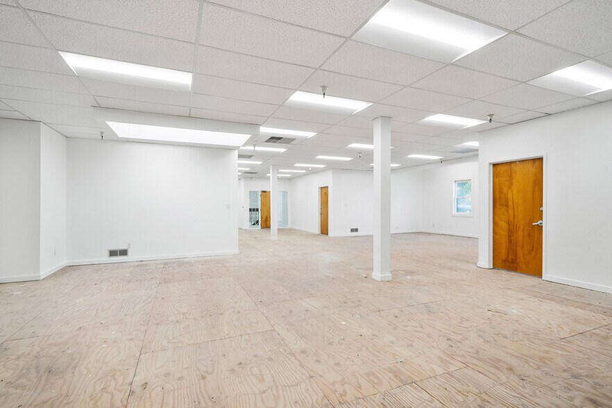 More Photos Of 1375 Fairfax Ave, San Francisco Warehouse For Sale