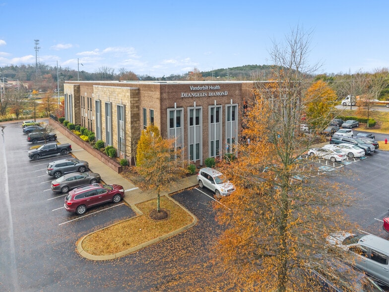 More Photos Of 2179 Edward Curd Ln, Franklin Loft Creative Space For Sale