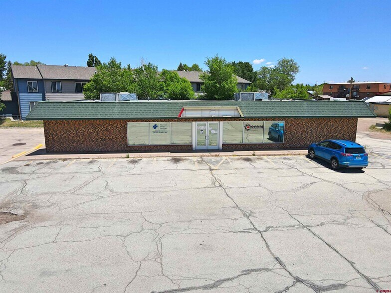 More Photos Of 2079 Sherman Ave, Monte Vista Office For Sale