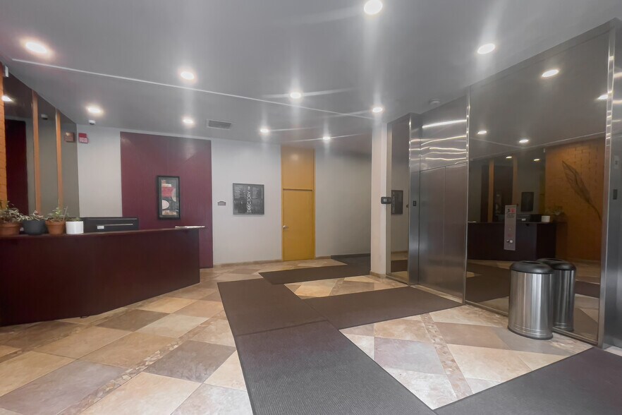 More Photos Of 8929-8939 S Sepulveda Blvd, Los Angeles Office For Lease