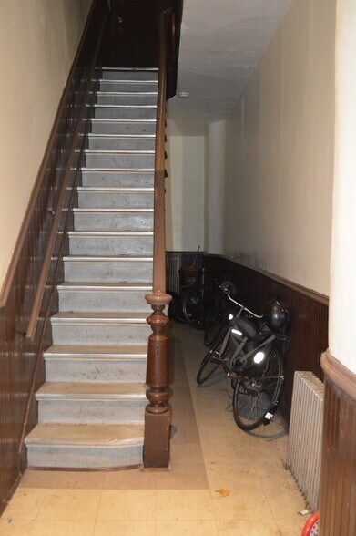 More Photos Of 354 Graham Ave, Brooklyn Storefront Retail Residential For Sale