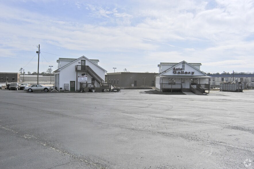 More Photos Of 591 Buford Dr, Lawrenceville Auto Dealership For Sale