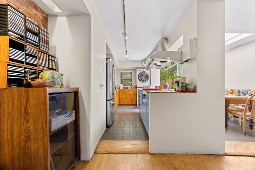 More Photos Of 311 W 78th St, New York Apartments For Sale