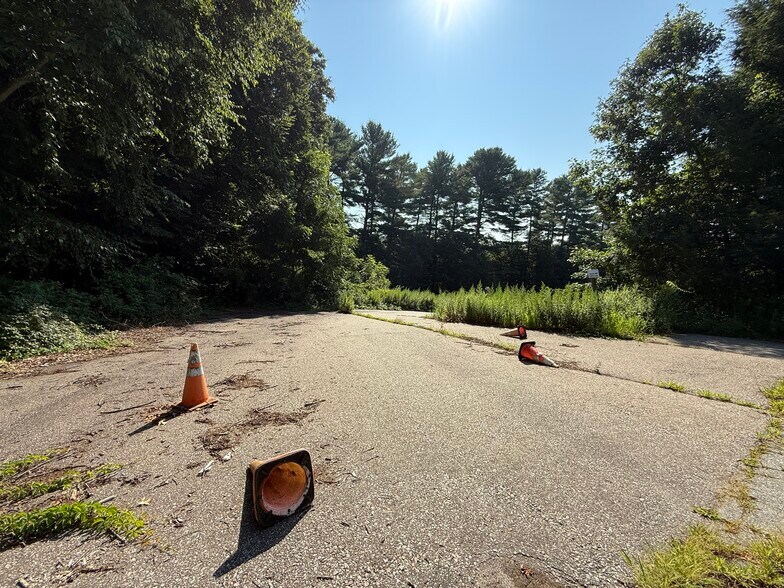 More Photos Of 44 Southbridge Rd, Dudley Light Manufacturing For Sale