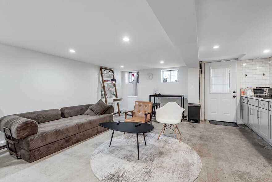 More Photos Of 579 Decatur St, Brooklyn Apartments For Sale