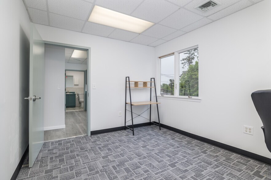 More Photos Of 2400 Hempstead Tpke, East Meadow Medical For Lease