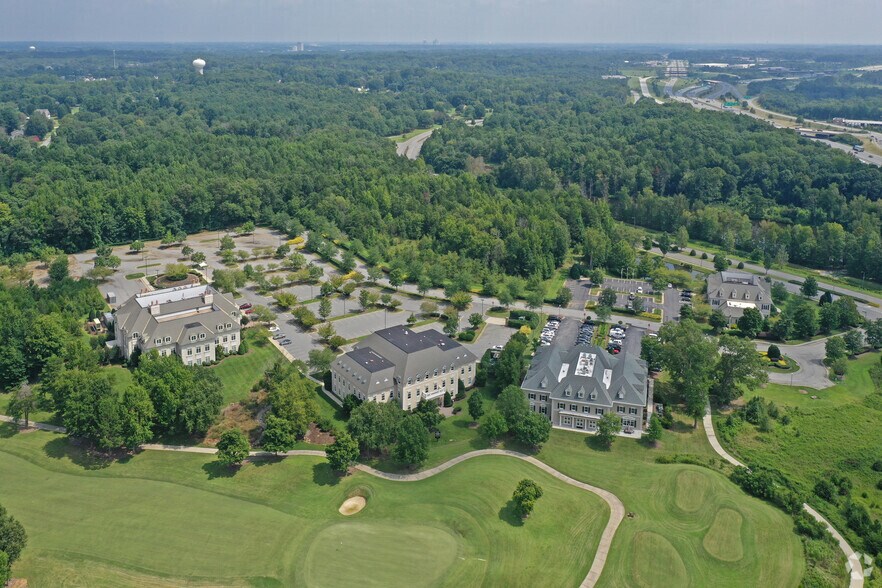 More Photos Of 4510 Weybridge Ln, Greensboro Office For Lease