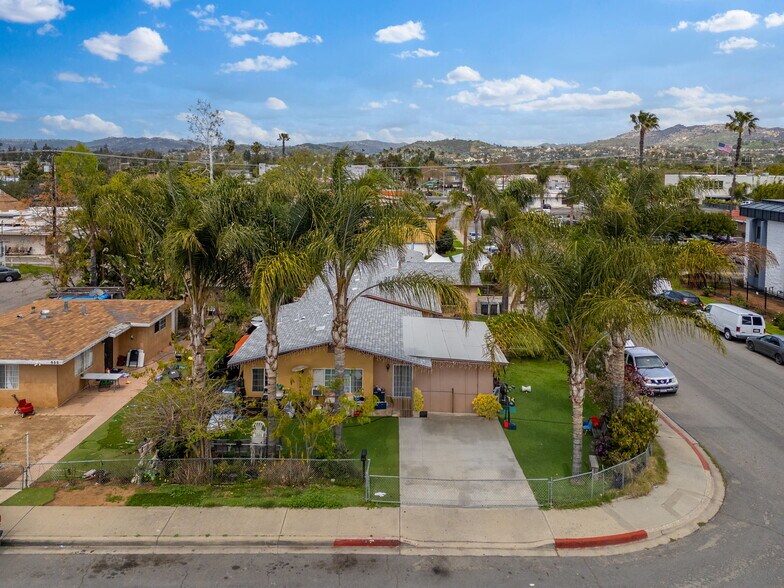 More Photos Of 209 N Date St, Escondido Apartments For Sale