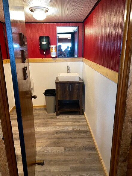 More Photos Of 365 E Huron Dr, Bois Blanc Island Bar For Sale