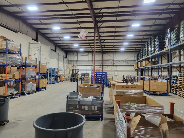 More Photos Of 4510 Edison Ave, Colorado Springs Self Storage For Lease