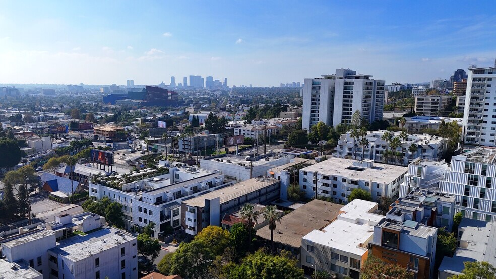 More Photos Of 1115 Hacienda Pl, West Hollywood Apartments For Sale